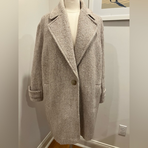 Hobbs London Jackets & Blazers - Like new Hobbs London short coat